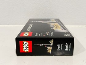 21027 New Sealed Retired set of LEGO ARCHITECTURE: Berlin