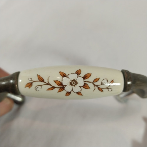 Vintage Schubladengriffe Griffe Schranktür 7 Stück Keramik/Porzellan und Messing - Bild 4 von 15