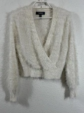 ModCloth Sweater Womens XS Ivory Cropped Fuzzy V Neck Long Sleeve Soft Pullover