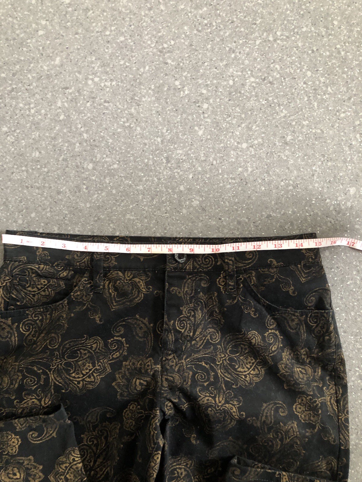 Picture 4 of 5
