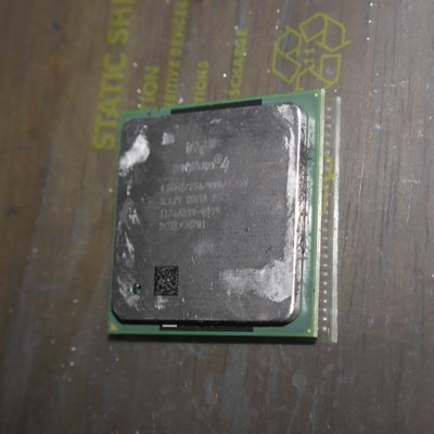 CPU Prozessor Intel Pentium 4 SL62Y 1,5GHz 256KB 400MHz 478 Sockel