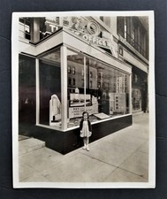 vintage B&O Ticket Office PHOTOGRAPH rr Cute Little Girl Storefront window view