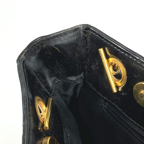 CHANEL A08036 CC CC Mark logo Tote Bag Chain Shoulder Bag enamel Black/Gold - Picture 15 of 17