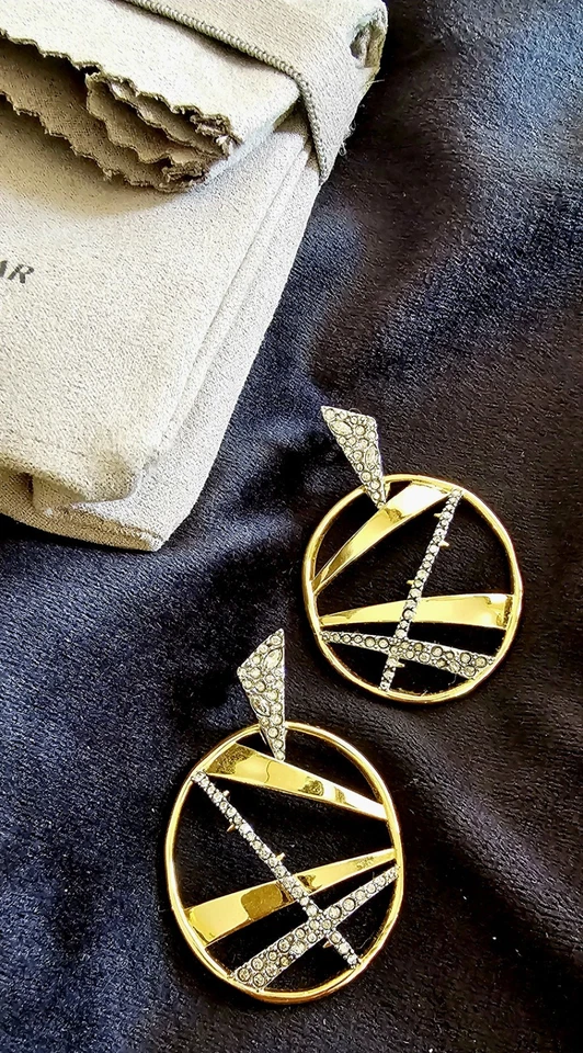 Brincos pendurados xadrez de cristal incrustado Alexis Bittar - Imagem 3 de 4