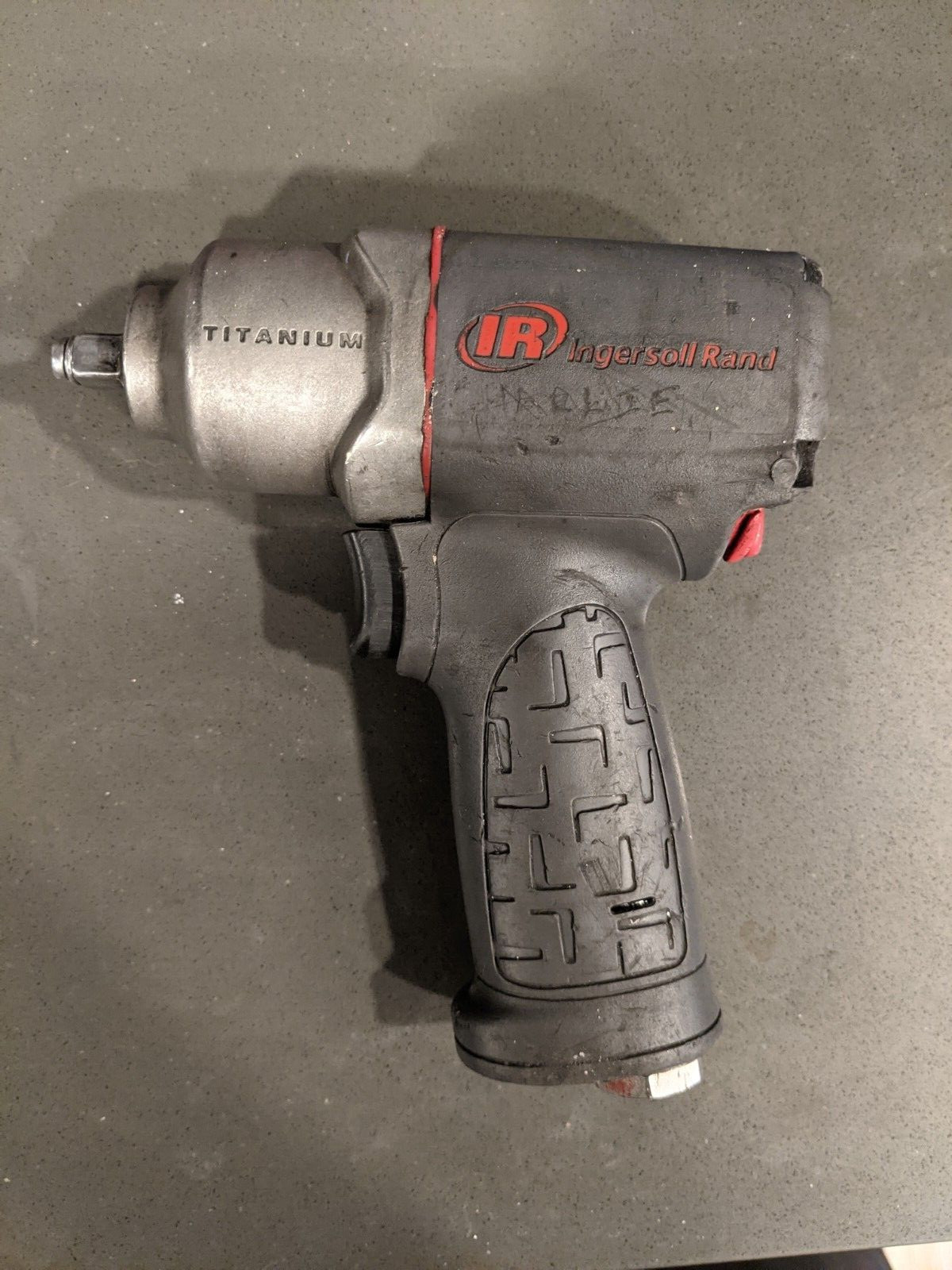 Ingersoll Rand IR 2115TIMAX 3/8" Drive Pneumatic Air Impact Wrench Gun w/ Cover