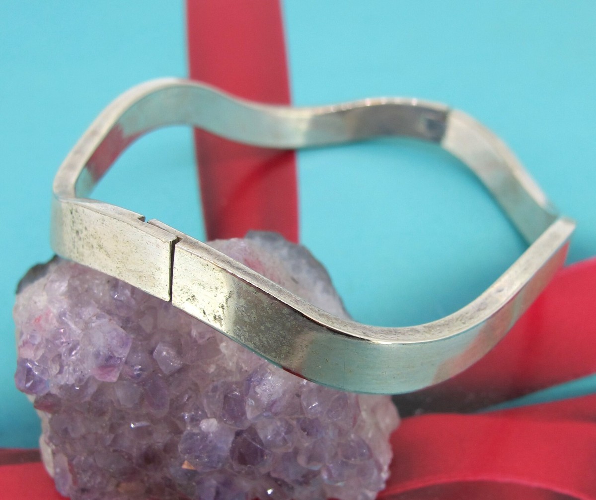 アクセサリー MEXICO TAXCO SV925 Bangle Vintage Wave MEXICO TAXCO SV925 Bangle Vintage Wave - メルカリ