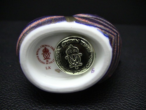 2 figurines Royal Crown Derby Imari chat / chat assis 5 1/4" et chat jouant avec queue - Photo 9/10