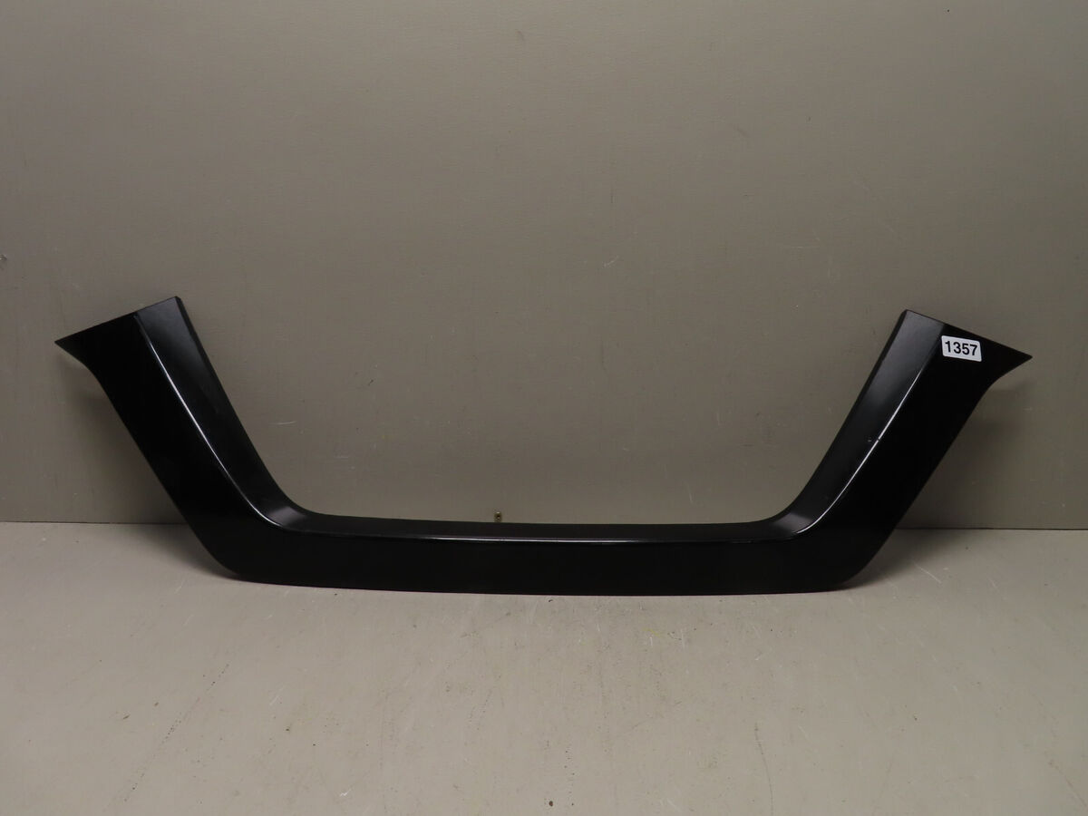 2017-2019 NISSAN ROGUE FRONT BUMPER UPPER TRIM MOLDING 62278 2017-2019 NISSAN ROGUE FRONT BUMPER UPPER TRIM MOLDING 62278