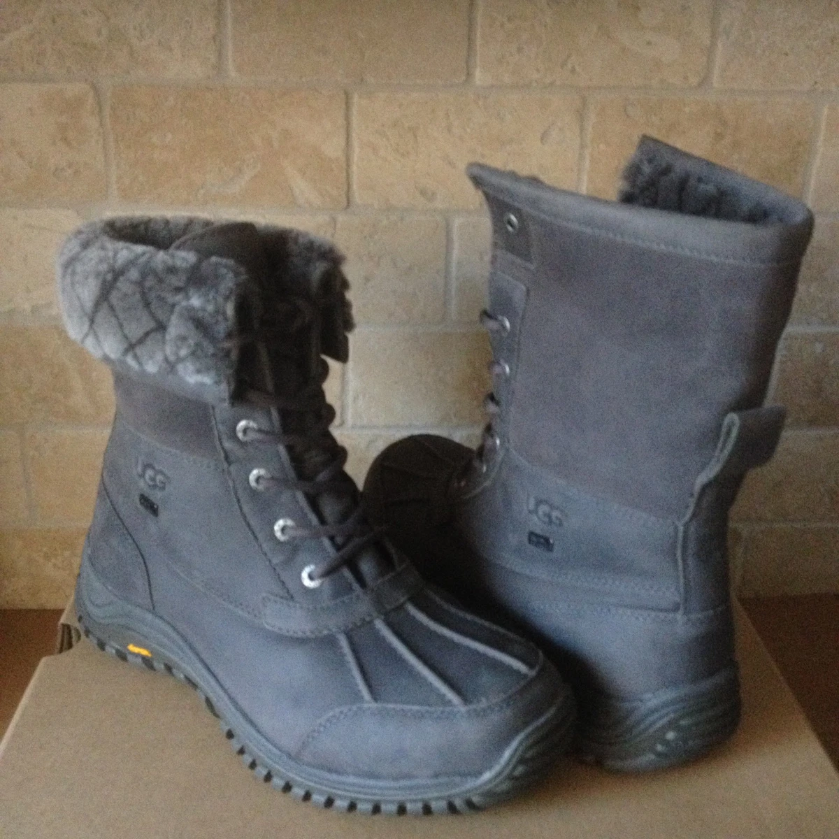 UGG Adirondack II Luxe Quilt Grey Gray Waterproof Snow Boots Size