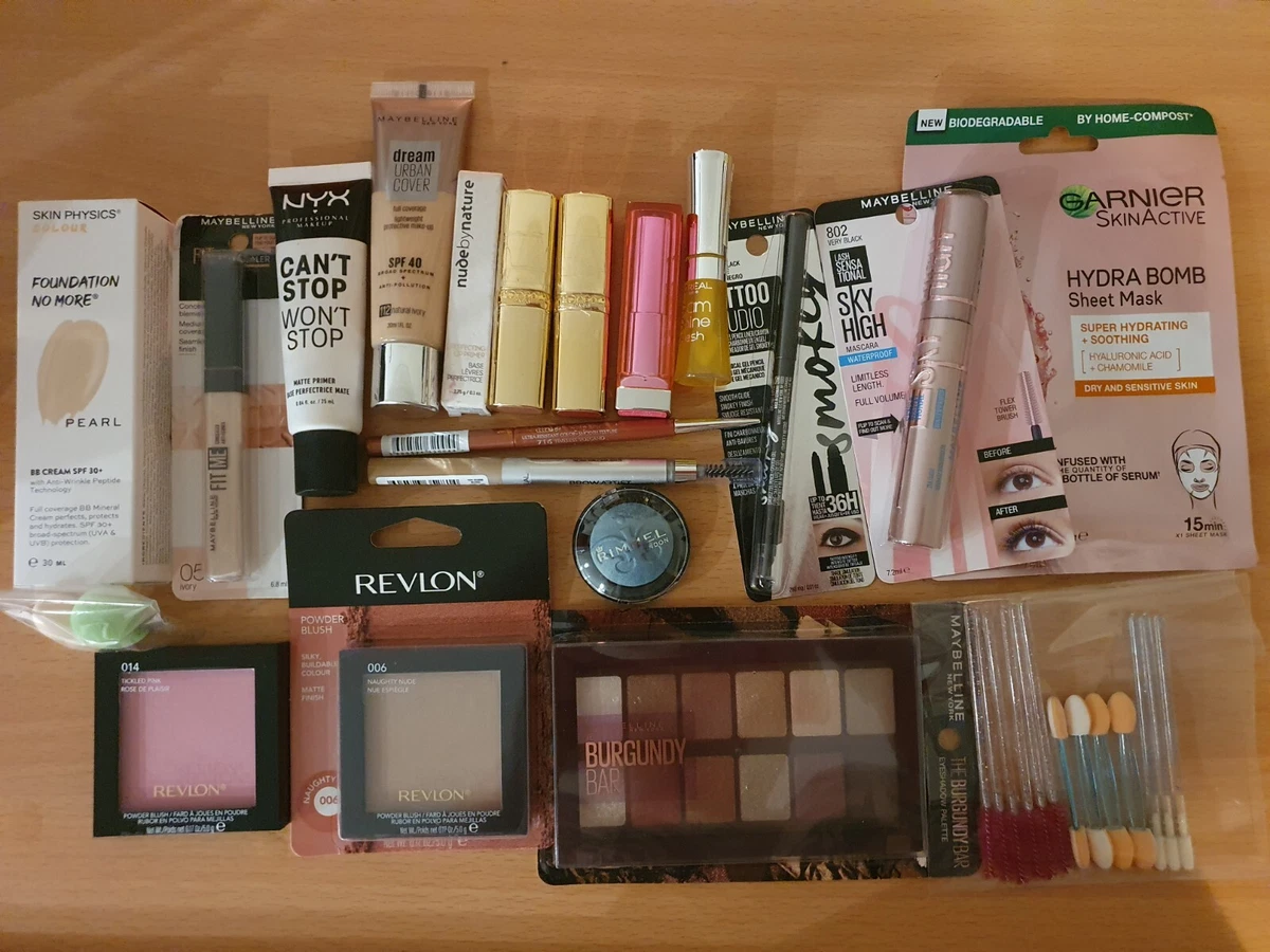 Makeup kit 18PC cosmetics LIGHT IVORY SALE BEAUTY SKINCARE MAKEUP 300RRP