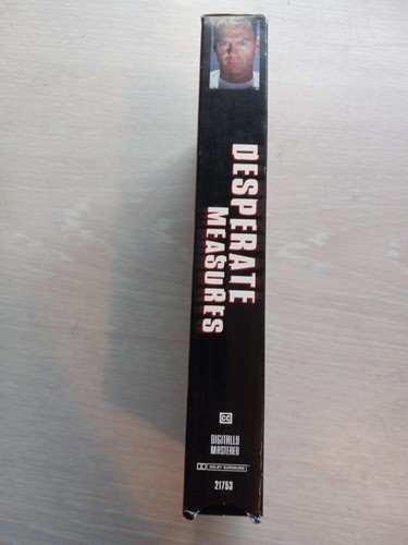Desperate Measures VHS Kassette Michael Keaton - Bild 2 von 7