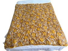 Retro Eiderdown Floral Design. Yellow / Brown Colours 100% Nylon