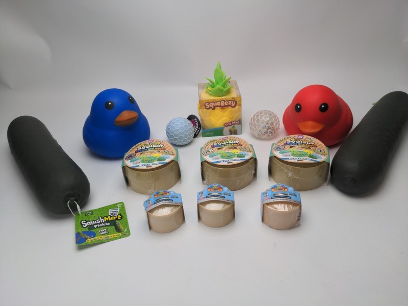 Large Viral Lot! 🔥New! Mystery Squishy Dumpling,Squeezy,& More! Lot Of 13!