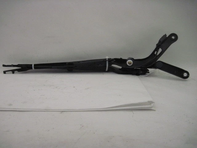 WIPER ARMS PAIR BMW 745i 2002 02 843141 - Image 2 of 4