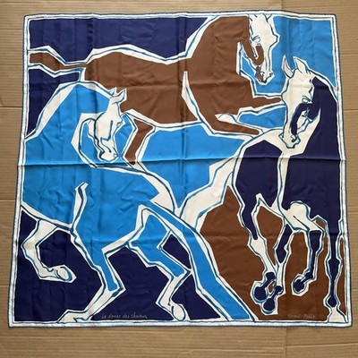HERMES ダンス スカーフ　新品 Hermes scarf silk Carre 90 La Danse Des Chevaux Double face 35