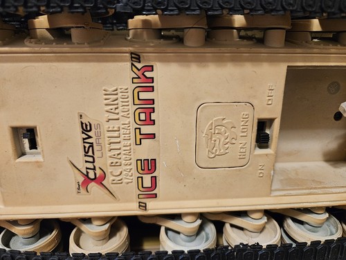Two (2) RC Battle Tank 2.4Ghz Heng Long 1/24 Abrams M1A2 3816 Airsoft - UNTESTED - Bild 7 von 8