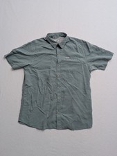 Columbia Shirt Mens L Green Plaid Omni-Shade Button Up Collared Outdoor Hiking