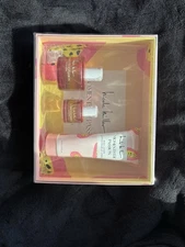 Nicole Miller Moments de Passion Gift Box Set of 3 New In Box Sealed