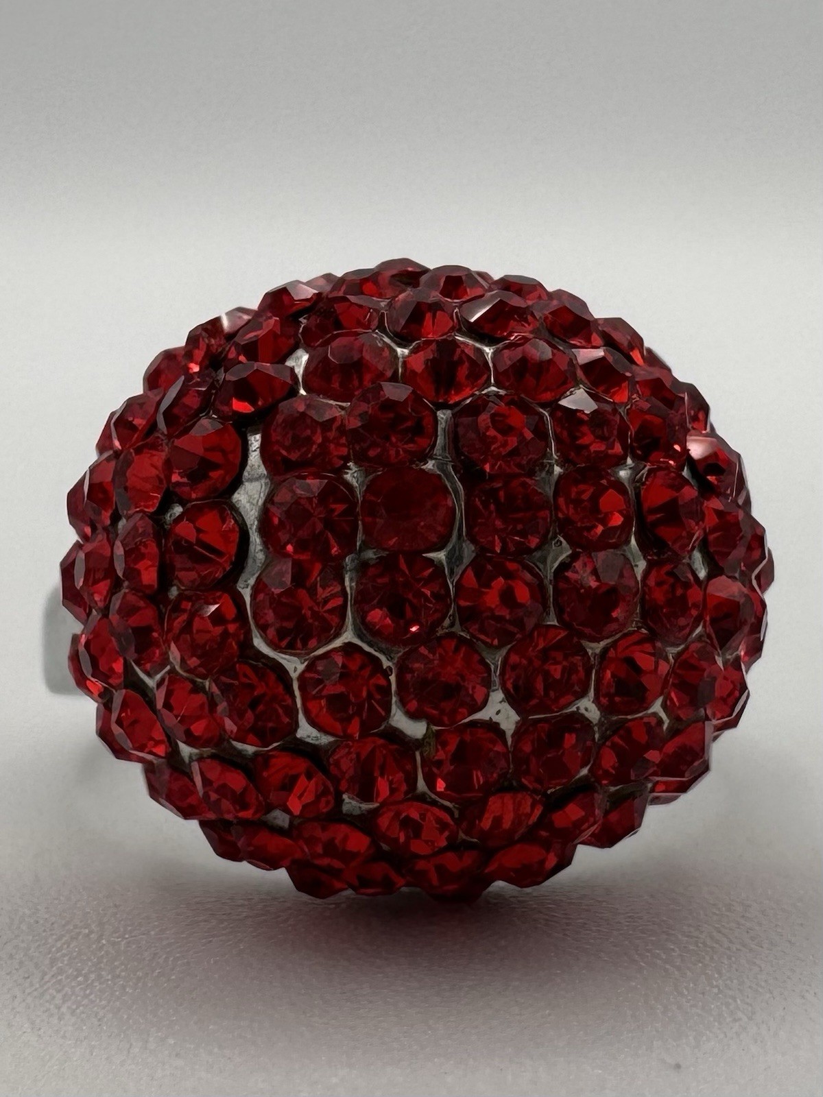 Red Rhinestone Dome Statement Ring Silver Tone Pa… - image 5
