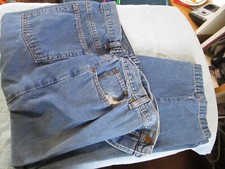 LL Bean Womens Faded Blue 100 Cotton Denim Capri Cropped Jeans Size 16
