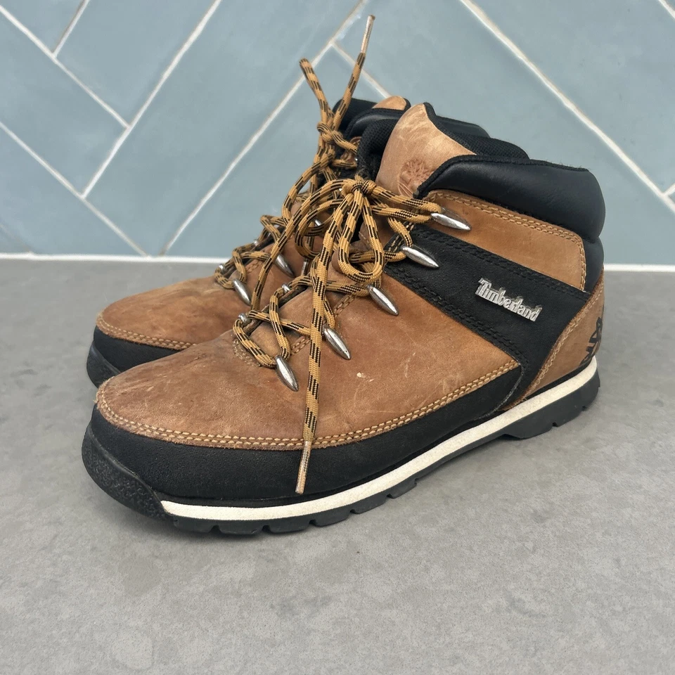 Boys TIMBERLAND Boots Wheat Black Kids Lace Ups Sale Size 4 UK 4.5 USA 37 Eur - image 2 of 4