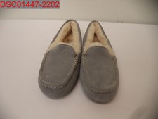 NWT - Ugg Women's Light Grey Ansley Moccasin Slippers, Size 7 192410907663