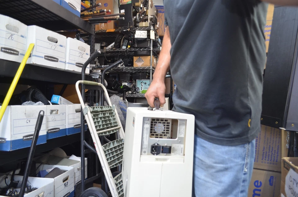 Computadora Compaq Portátil 1 I Vintage + Discos REPARACIÓN DE PIEZAS NO PROBADAS Foto 2 de 4