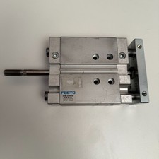 Festo Führungszylinder DFM-25-40-B-P-A-KF-AJ – Nr. 532317 (B408) – unbenutzt