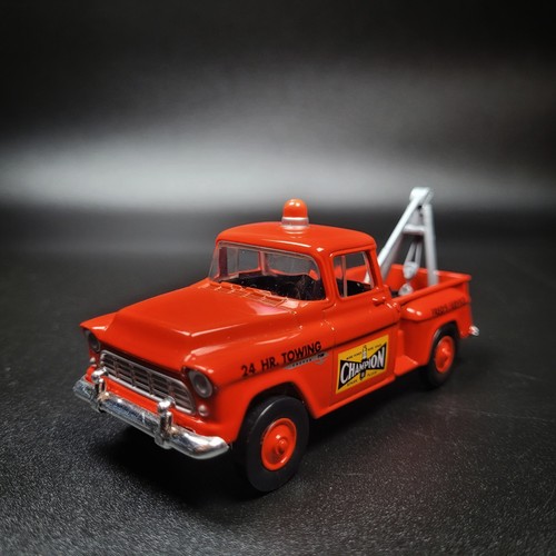 1955 Chevrolet 3100 Champion Towing Fred's Service Tow Truck 1:43 loose - Picture 5 of 5