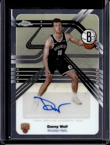 2025 Topps Signature Danny Wolf Base (RAW)