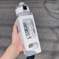 1pc 700-900ml White Sports Water Bottle Leak Proof Cycle Drinkware for Outdoor