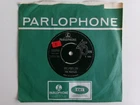 THE BEATLES SHE LOVES YOU PARLOPHONE R 5055 LENNON MCCARTNEY 60'S BEAT