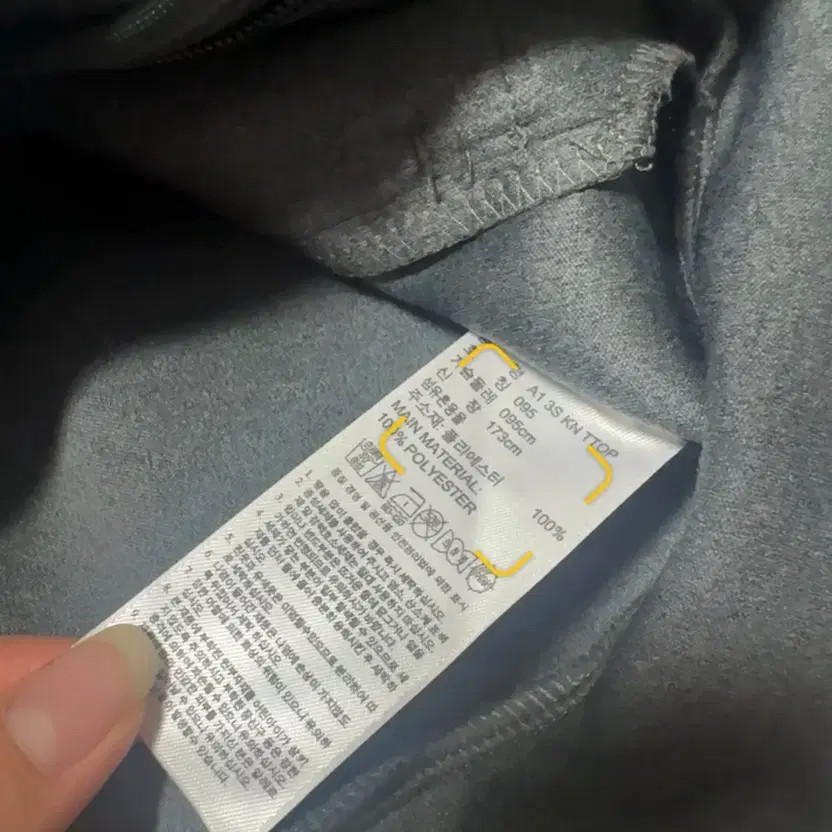 Adidas Gray 95 Zip-up Sweatshirt for Women thumbnail 2