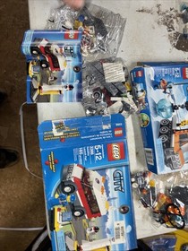 Lego City Lot Of 5 Possibly Incomplete 6