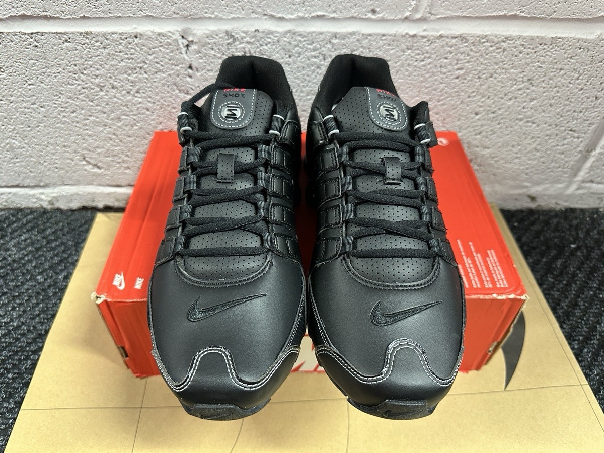 Size 9.5 - New Nike Shox NZ Black/Varisty Red-White 378341-017 | eBay