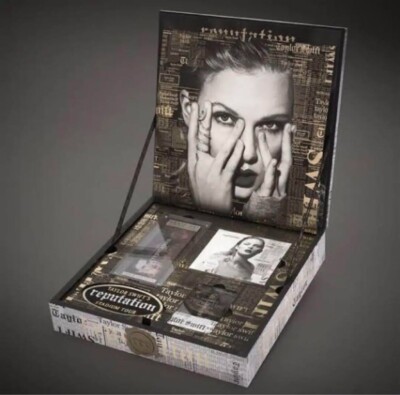reputation VIP BOX 直筆サイン Taylor Swift Reputation Tour in Tokyo Japan VIP Box w/o LED