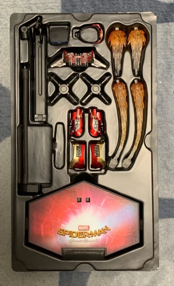 Hot Toys Iron Man Mark 47 MMS427 1/6 Scale – Price Drop!  - image 3 of 3