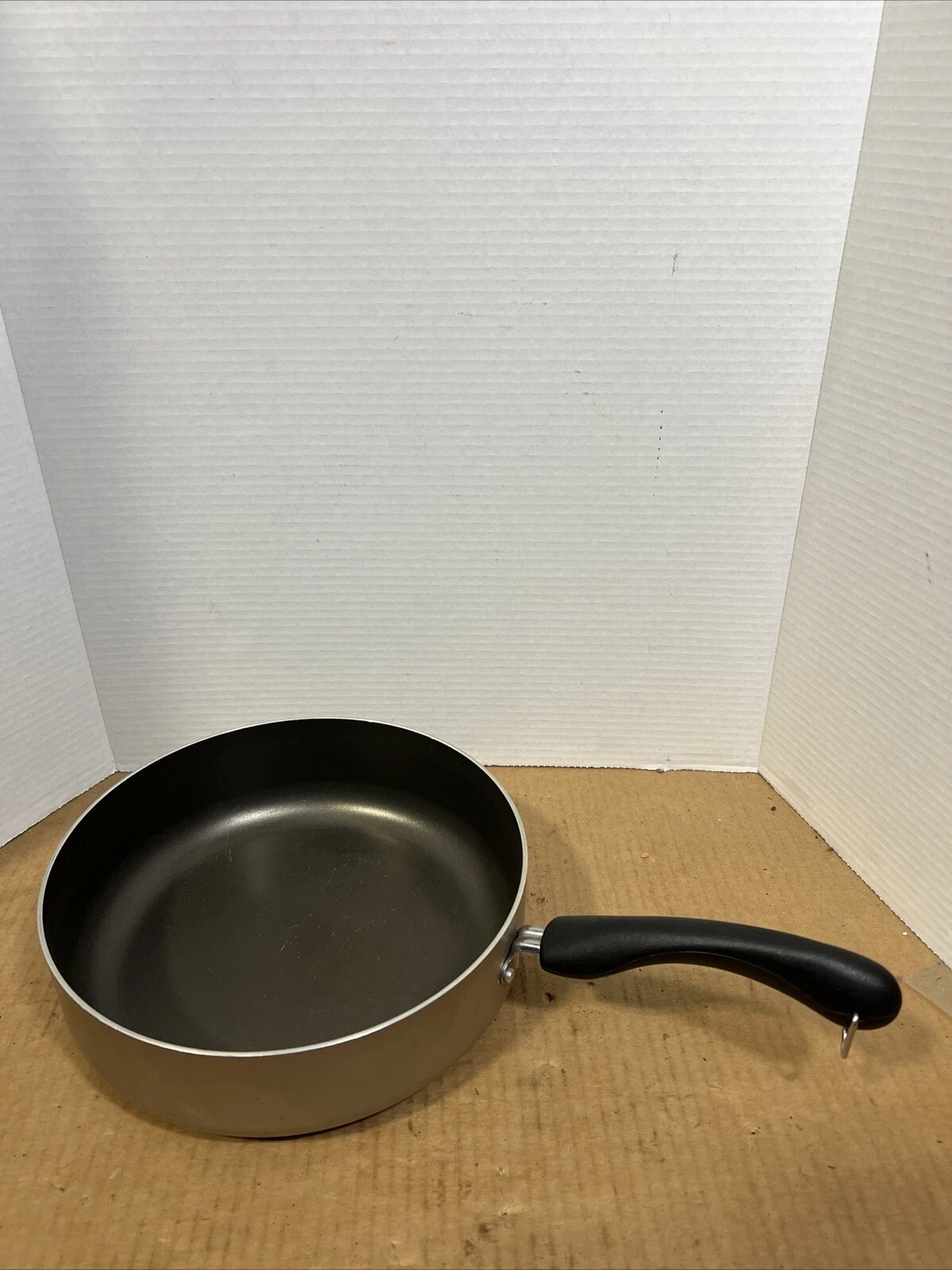 Farberware 10-Inch Performance Nonstick Deep Frying Pan/Fry Pan