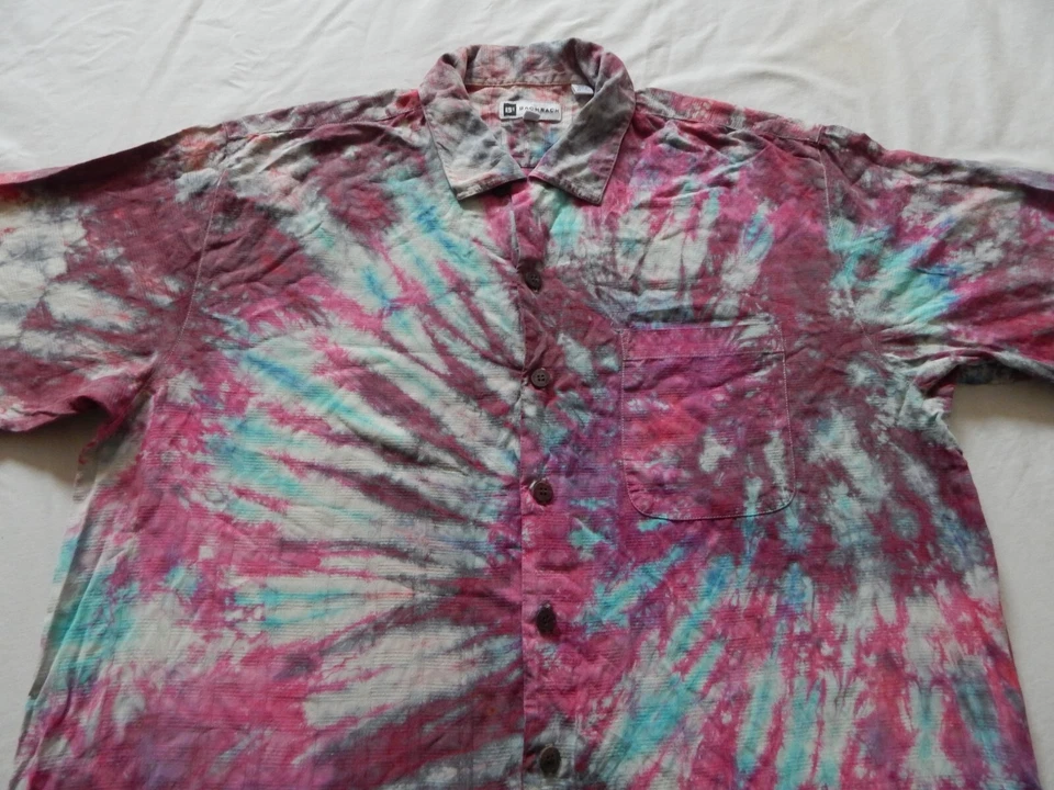 Silk Tie Dye Pink Red Spiral Black Short Sleeve Shirt - XL Mens Button Up - Image 3 of 4