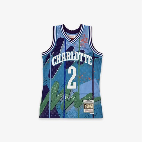 Camiseta deportiva de Larry Johnson Swingman 1995 de Larry Johnson a rayas aros - Imagen 2 de 10