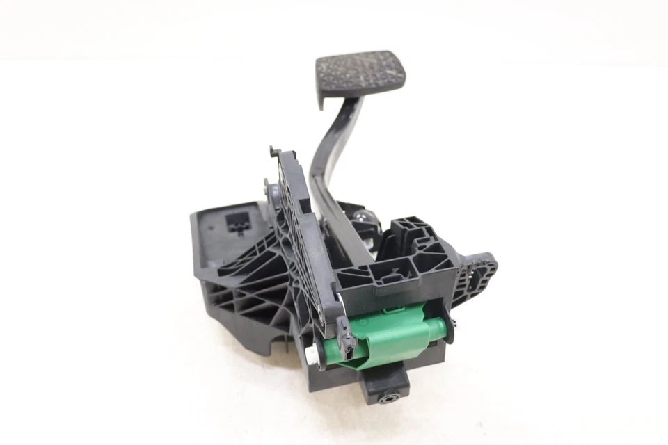 2019 BUICK REGAL 制动踏板 — 第 4/4 张图片