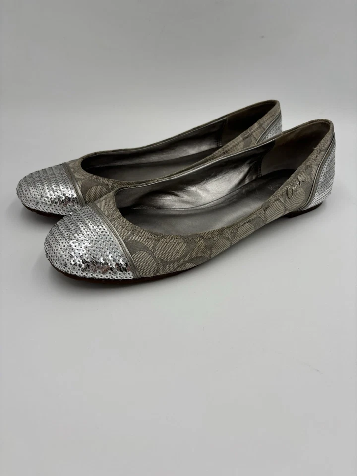 Coach Signature Logo Sequin Ballet Fllats gray silver womens Sz 8.5 office chic - Image 2 of 4