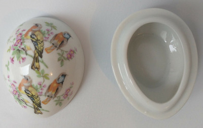 Trinket Box Egg Shaped w/Birds & Flowering Tree Porcelain Spring Easter Floral