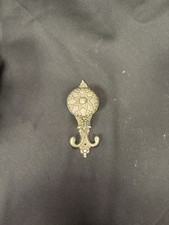 VTG BRASS Gold FLORAL WALL HANGER DOUBLE HOOK