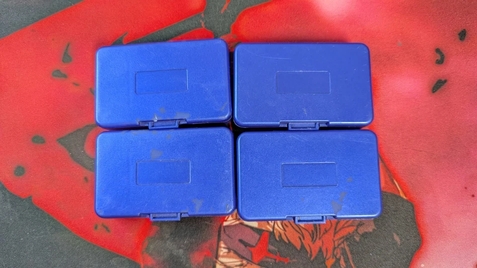 Juego de 4 fundas protectoras de plástico para almacenamiento de juegos Nintendo Gameboy Advance GBA Games Foto 2 de 4