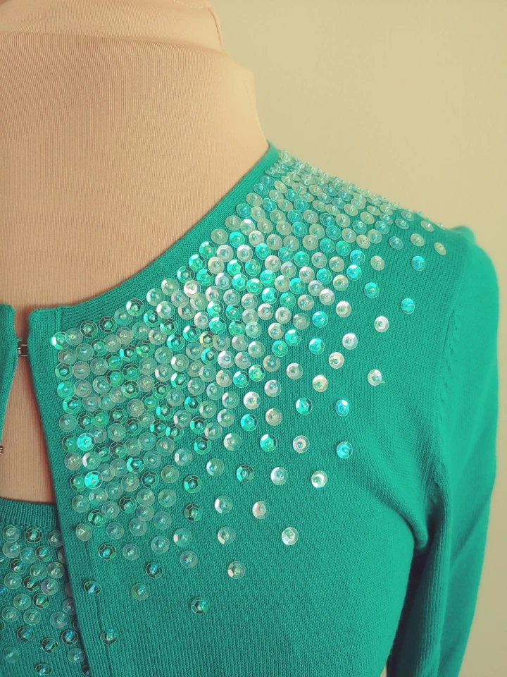 Usado en Excelente Condición Conjunto de Suéter Gap Twinset L Lentejuelas Verde Esmeralda Foto 4 de 4