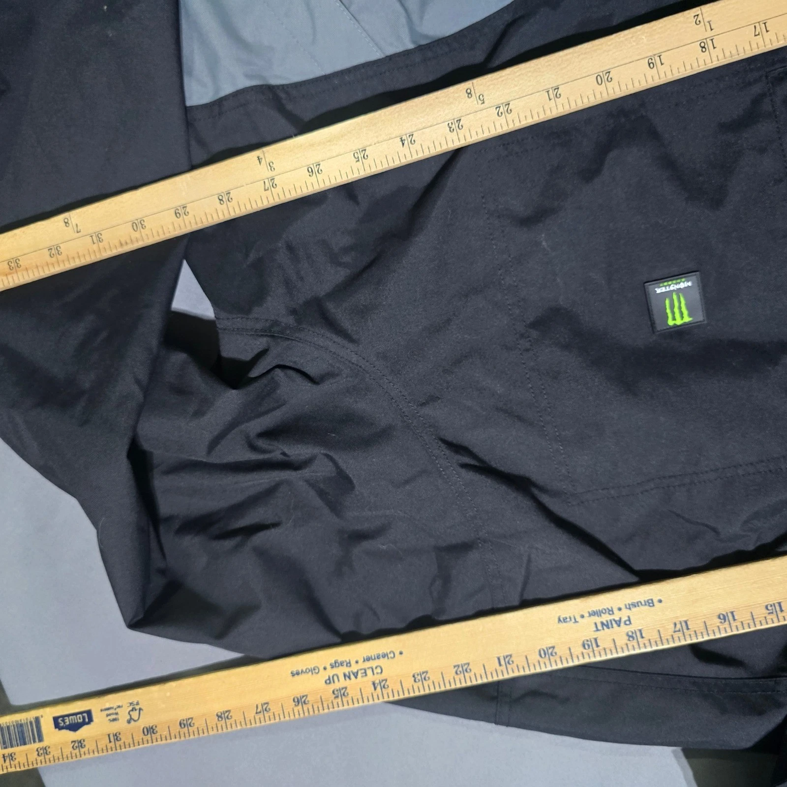 Monster Energy Windbreaker Jacket Mens 3XL Black Grey Hooded Mesh Lined Full Zip image 4