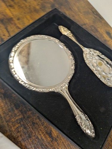 Vintage Retro Vanity Mirror Brush Comb Set 3 Pieces A5 - Picture 7 of 24