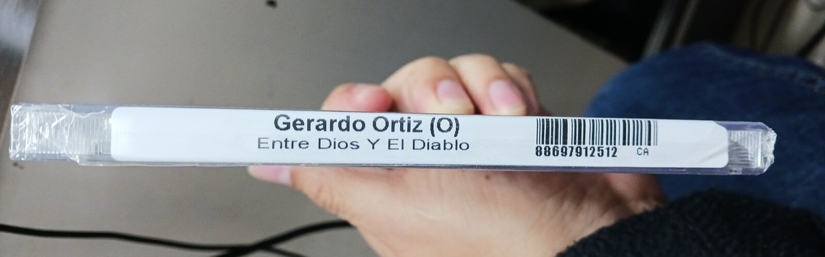 GERARDO ORTIZ - Entre Dios Y El Diablo [Brand New Sealed CD