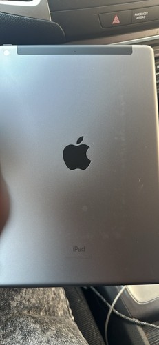 Apple iPad 9th Gen. 64GB, Wi-Fi + 5G (Verizon), 10.2 in - Space Gray - Picture 3 of 5